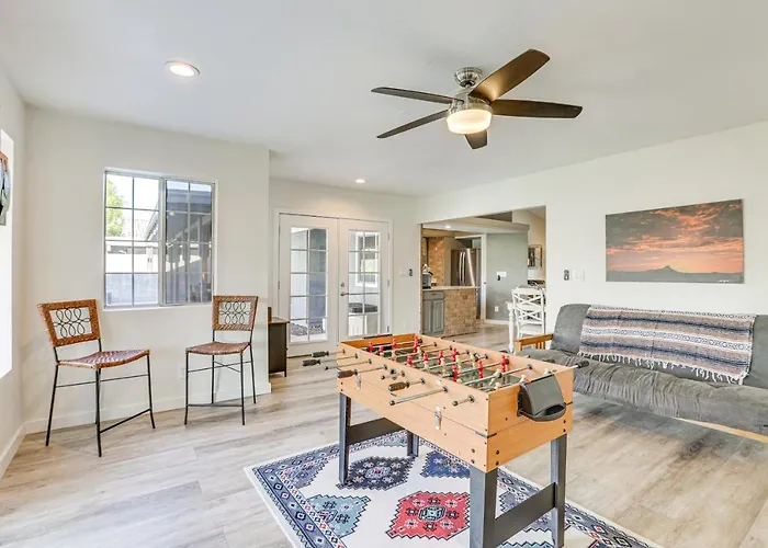 Near Spring Training! Gem W/ Pool & Hot Tub *